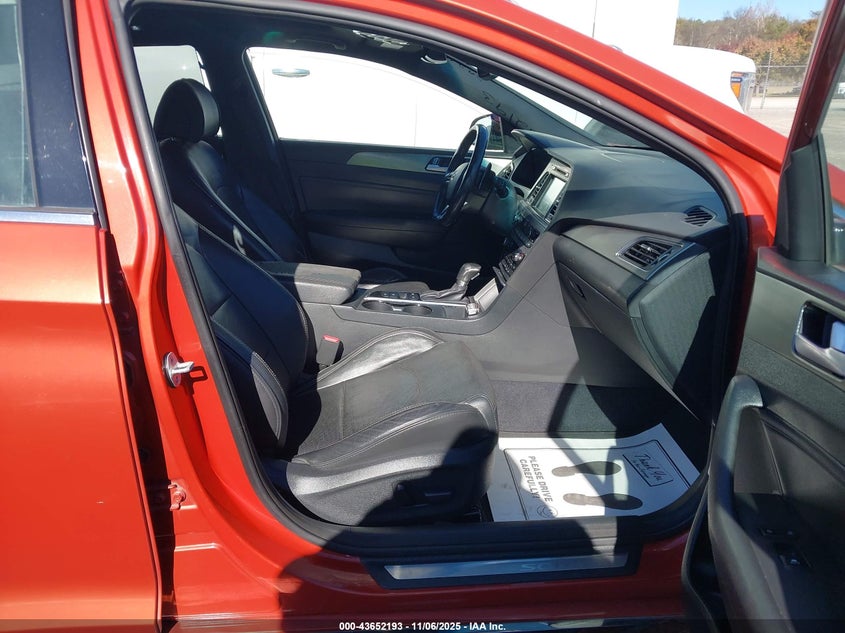 2015 HYUNDAI SONATA LIMITED 2.0T - 5NPE34AB3FH129673