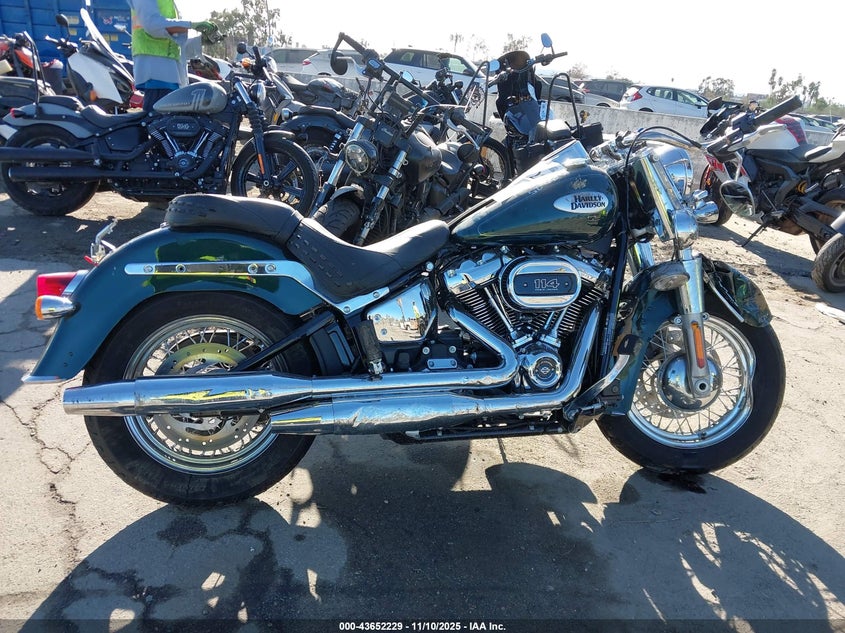 2024 Harley-Davidson Flhcs VIN: 1HD1YBK24RB053095 Lot: 43652229