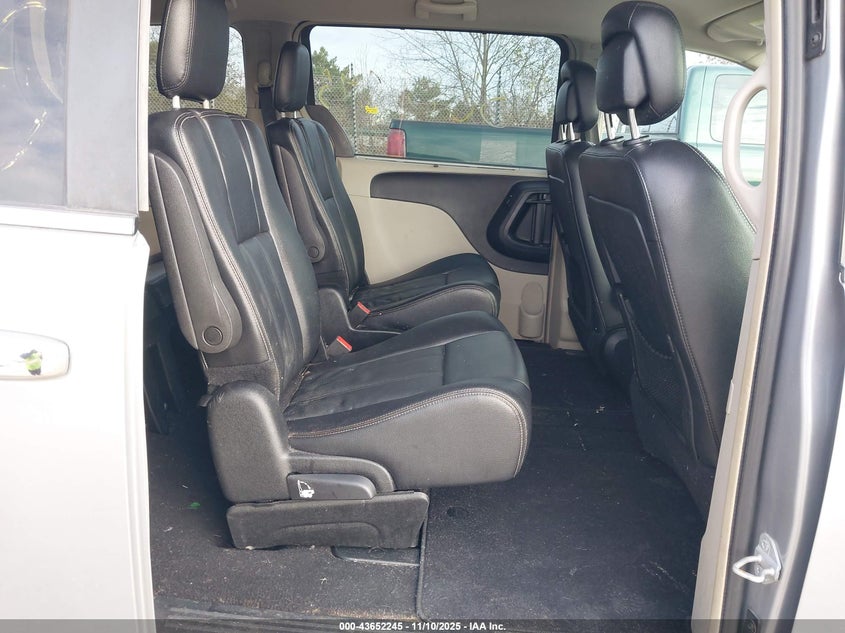 2C4RC1BG7FR662980 2015 CHRYSLER TOWN & COUNTRY photo no. 8