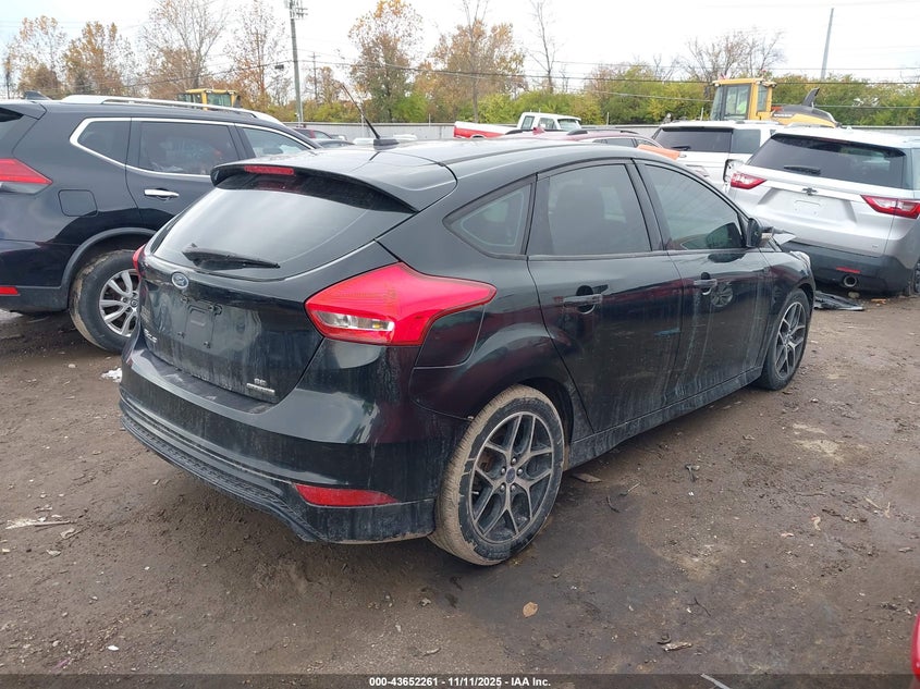 2016 FORD FOCUS SE - 1FADP3K25GL358271