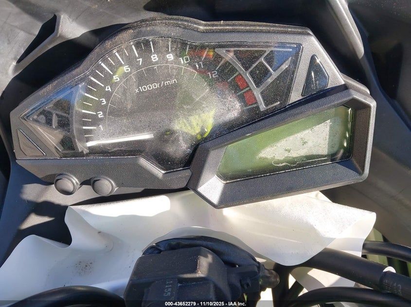 2014 Kawasaki Ex300 B VIN: JKAEX8B15EA008595 Lot: 43652279