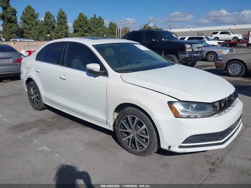 VOLKSWAGEN JETTA 1.4T SE