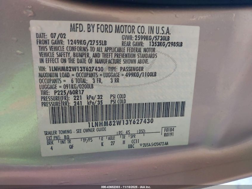 2003 Lincoln Town Car Signature VIN: 1LNHM82W13Y627430 Lot: 43652303