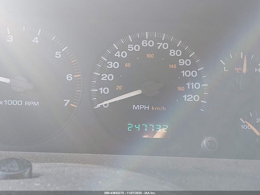 2004 Jeep Grand Cherokee Laredo VIN: 1J4GX48SX4C381555 Lot: 43652375