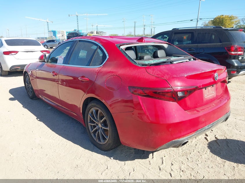 ZARFAMAN6L7637968 2020 ALFA ROMEO GIULIA photo no. 3