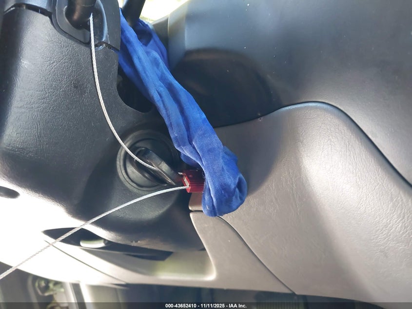 2002 Mazda Tribute Es V6/Lx V6 VIN: 4F2YU09152KM62239 Lot: 43652410