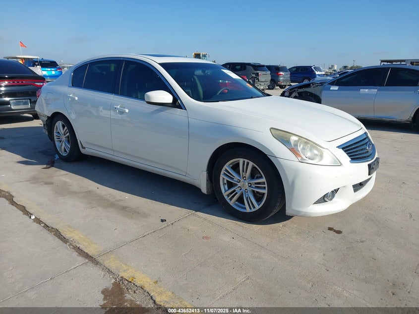 INFINITI G37 JOURNEY