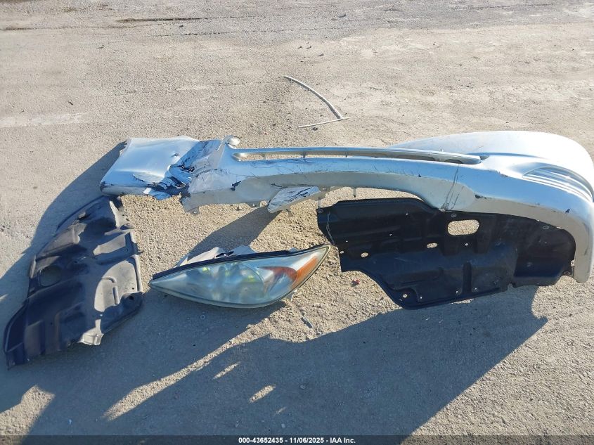 2003 Toyota Camry Le VIN: 4T1BE32K53U149412 Lot: 43652435