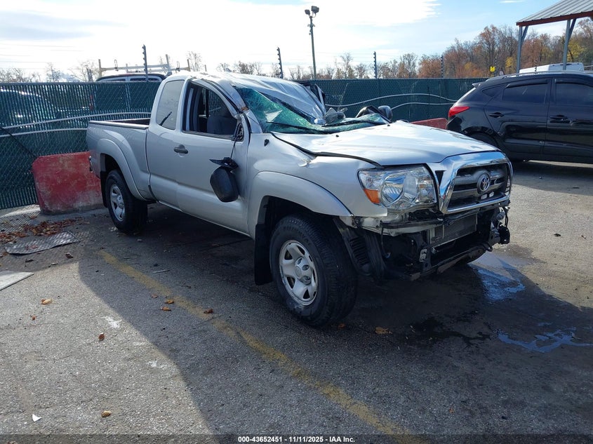 TOYOTA TACOMA BASE V6