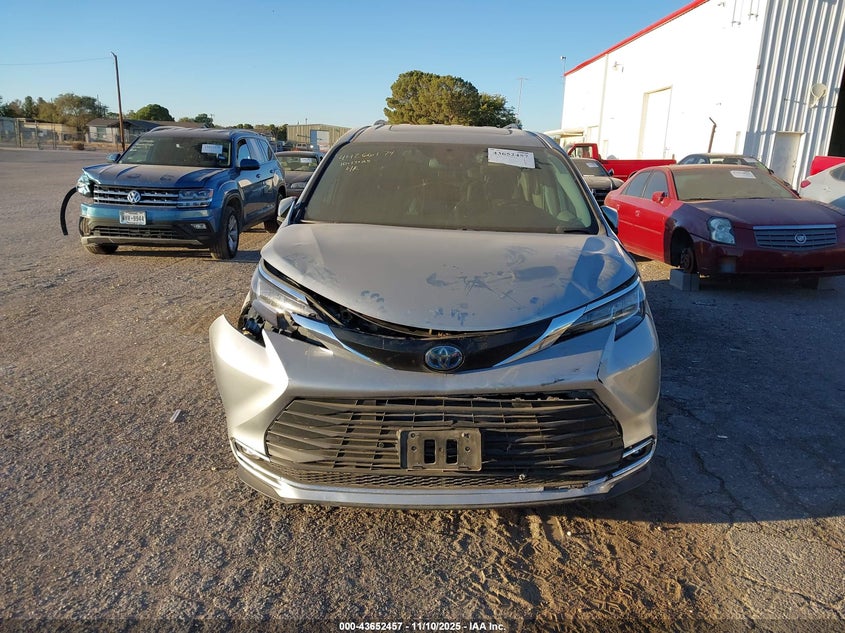 5TDYRKEC5NS081542 2022 TOYOTA SIENNA photo no. 12