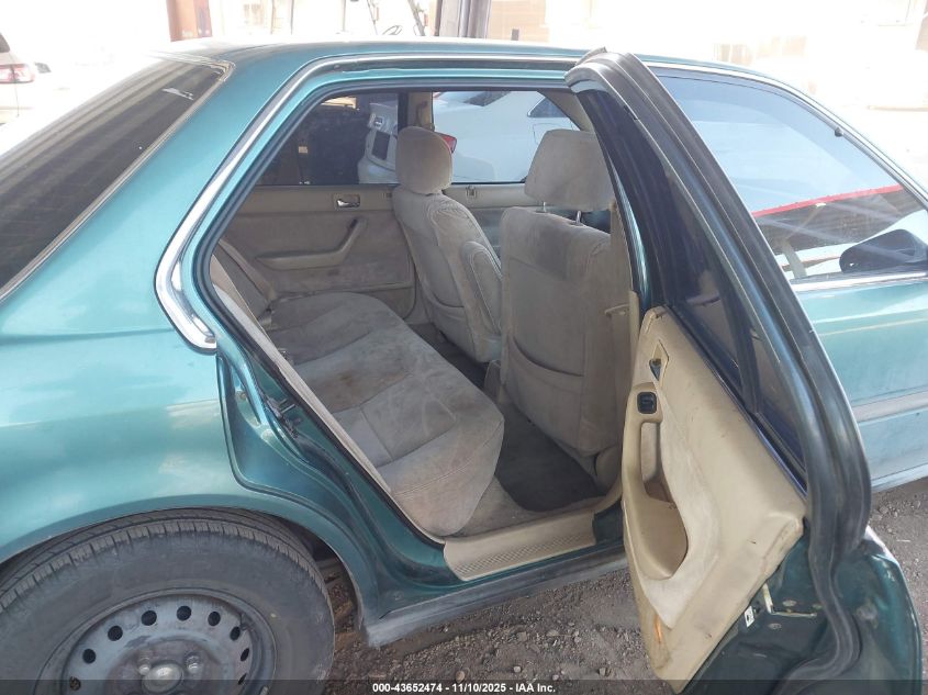 1993 Honda Accord Lx VIN: 1HGCB7653PA166067 Lot: 43652474