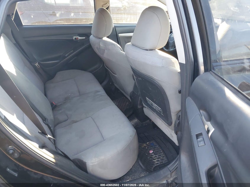 2T1KE40E39C007010 2009 TOYOTA MATRIX photo no. 8