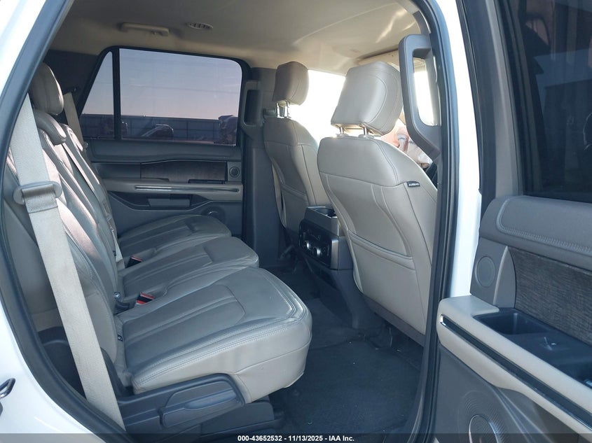 2018 Ford Expedition Limited VIN: 1FMJU1KT2JEA04654 Lot: 43652532