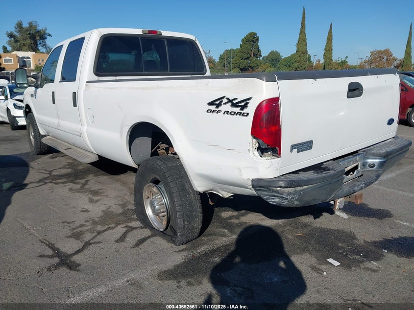 1FTSW31S02EA64666 2002 FORD F350 photo no. 3