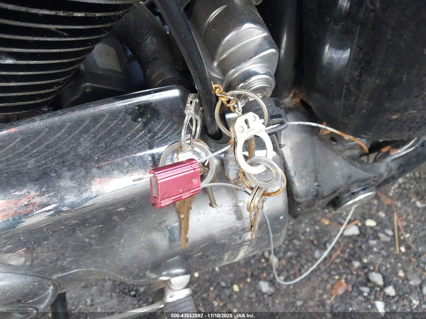 1998 Honda Vt1100 C3 VIN: 1HFSC3902WA004080 Lot: 43652592