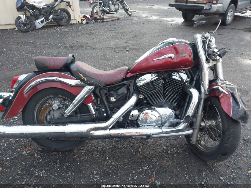 1998 Honda Vt1100 C3 VIN: 1HFSC3902WA004080 Lot: 43652592