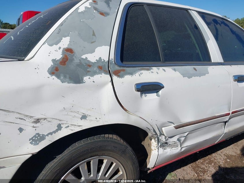 2007 Mercury Grand Marquis Ls VIN: 2MEFM75V47X627533 Lot: 43652616