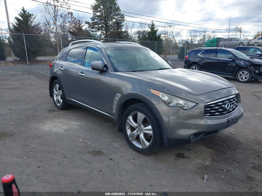 INFINITI FX35