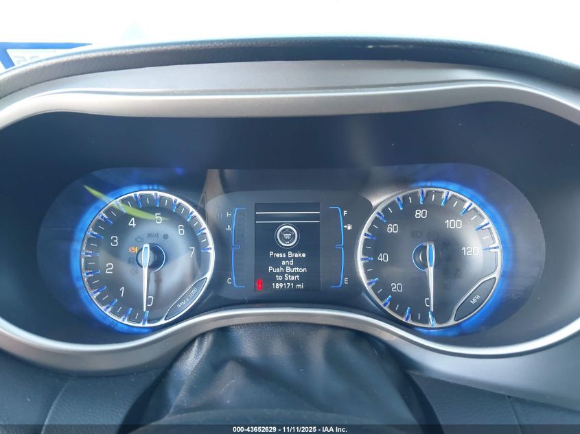 2020 Chrysler Pacifica Touring VIN: 2C4RC1FG8LR237550 Lot: 43652629