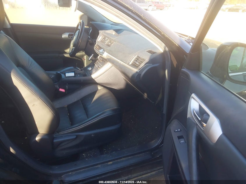 JTHKD5BH5C2061011 2012 LEXUS CT photo no. 5