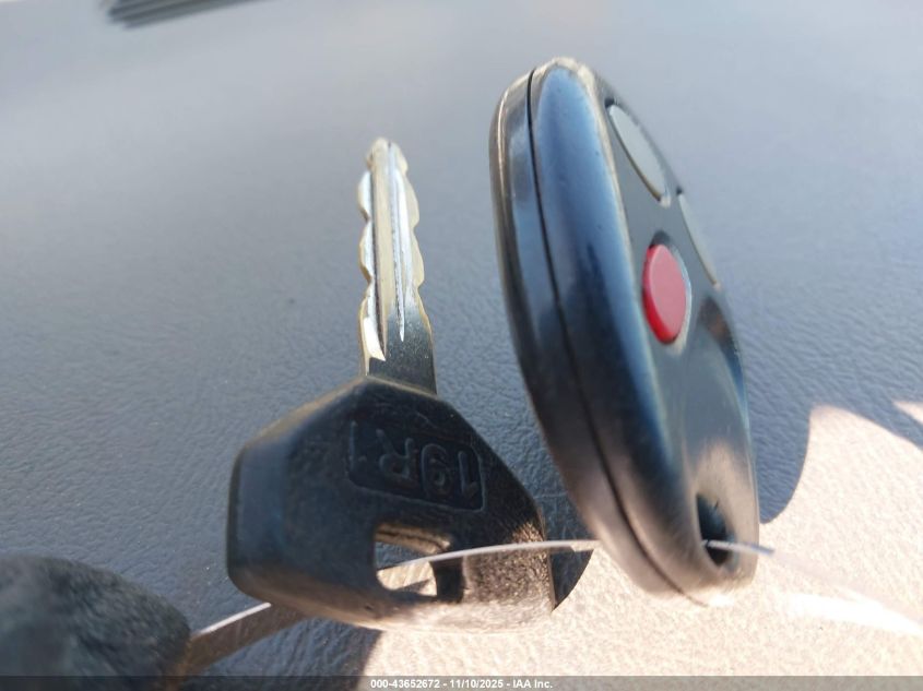 2003 Chevrolet Silverado 1500 Ls VIN: 2GCEC19T331155652 Lot: 43652672