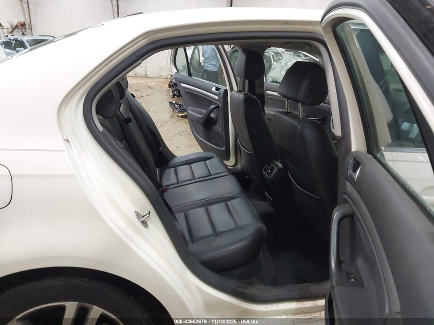 2006 Volkswagen Jetta Tdi VIN: 3VWDT81K96M800404 Lot: 43652679