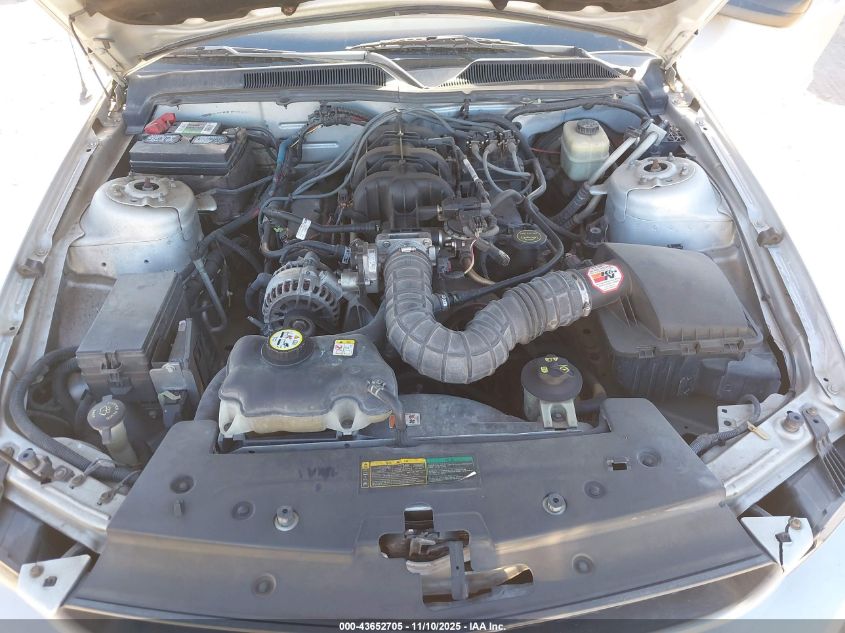 2007 Ford Mustang V6 Deluxe/V6 Premium VIN: 1ZVFT80NX75277292 Lot: 43652705