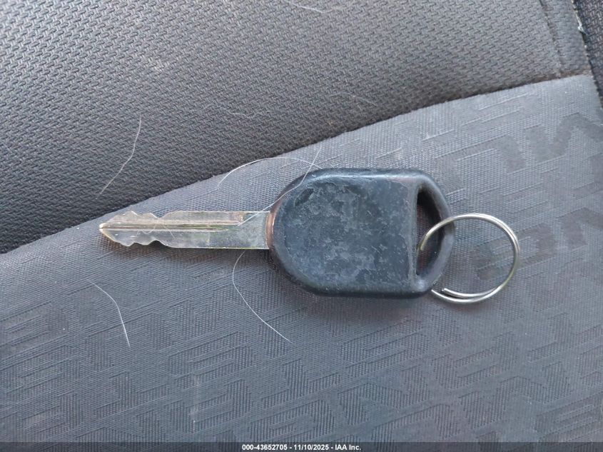 2007 Ford Mustang V6 Deluxe/V6 Premium VIN: 1ZVFT80NX75277292 Lot: 43652705