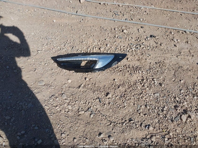 2019 Buick Enclave Fwd Essence VIN: 5GAERBKWXKJ175685 Lot: 43652731