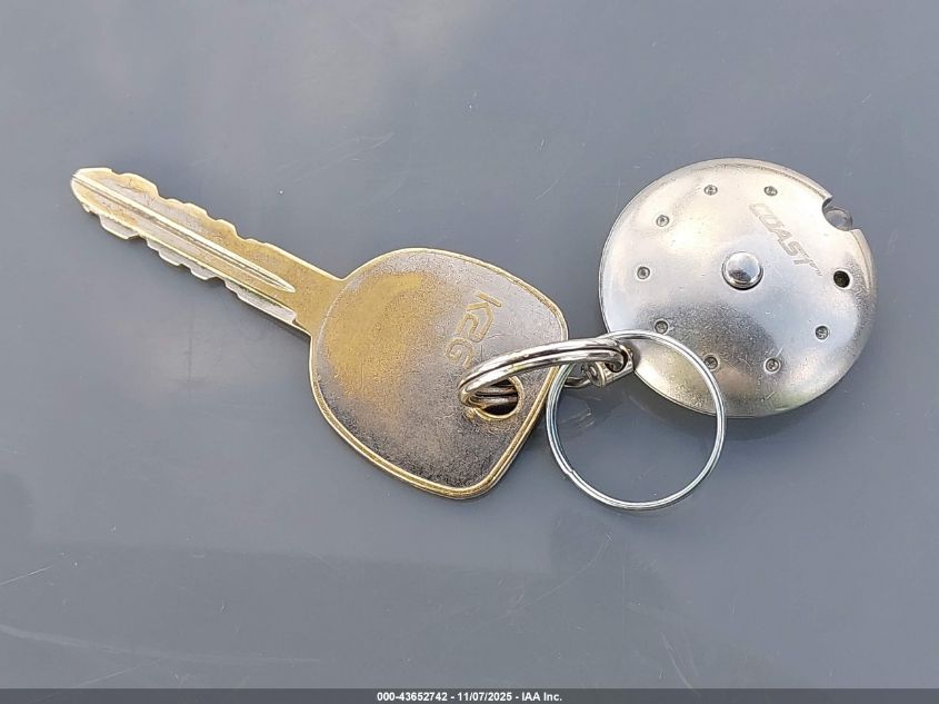 2004 Chevrolet Blazer Ls VIN: 1GNDT13X64K139560 Lot: 43652742