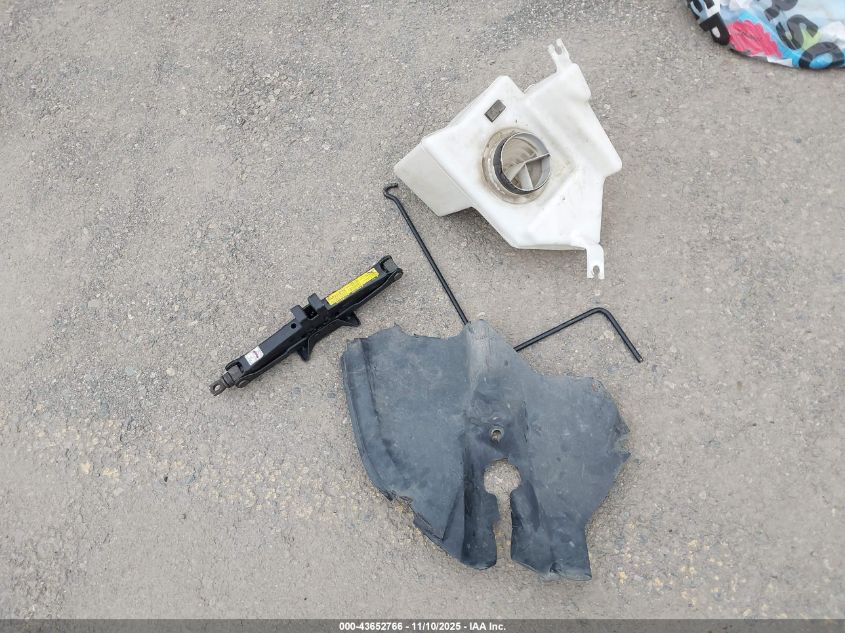 2000 Toyota Avalon Xl VIN: 4T1BF28B1YU054576 Lot: 43652766