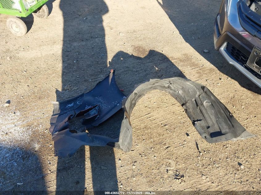 2001 Toyota Avalon Xls VIN: 4T1BF28B21U124561 Lot: 43652772