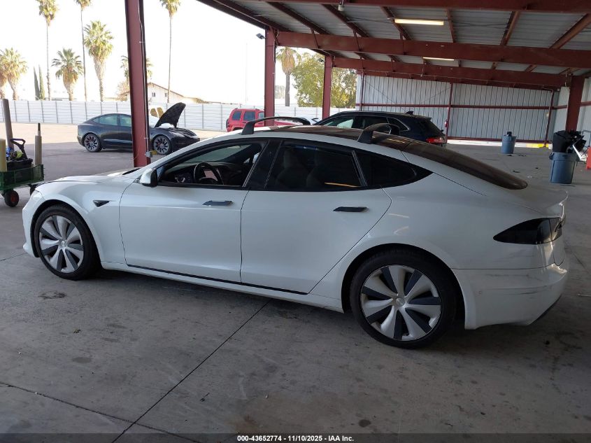 2021 Tesla Model S Long Range Dual Motor All-Wheel Drive/Long Range Plus Dual Motor All-Wheel Drive VIN: 5YJSA1E2XMF424122 Lot: 43652774