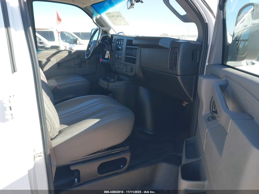 1GJZ7NFP4P1101527 2023 GMC SAVANA photo no. 5