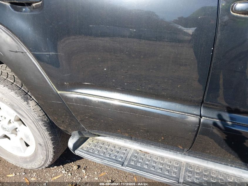 2004 Toyota 4Runner Sr5 V8 VIN: JTEBT14R048016510 Lot: 43652854