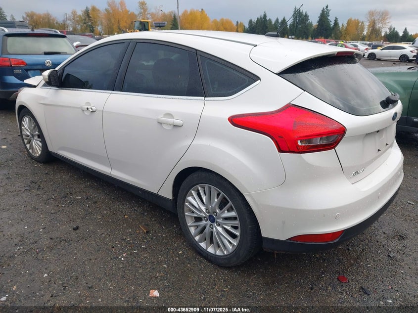 1FADP3N2XGL203372 2016 FORD FOCUS photo no. 3