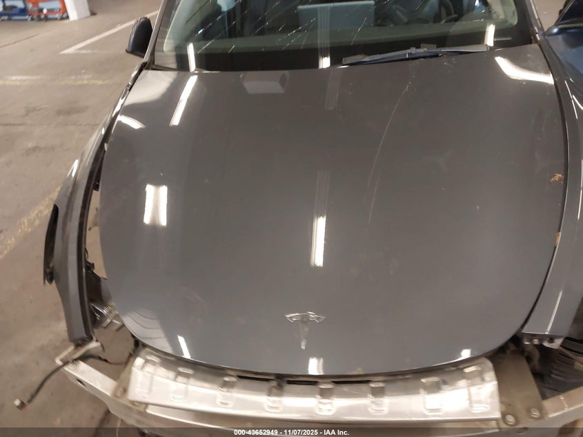 2023 Tesla Model Y Awd/Long Range Dual Motor All-Wheel Drive VIN: 7SAYGAEE6PF882606 Lot: 43652949