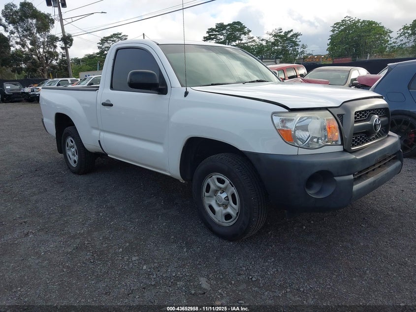 TOYOTA TACOMA
