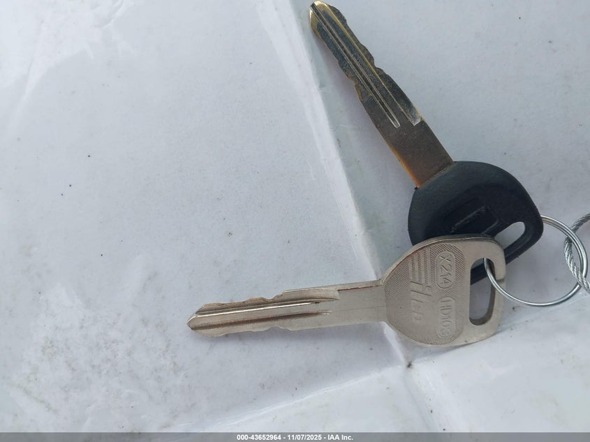 1998 Honda Cr-V Ex VIN: JHLRD1864WC086157 Lot: 43652964