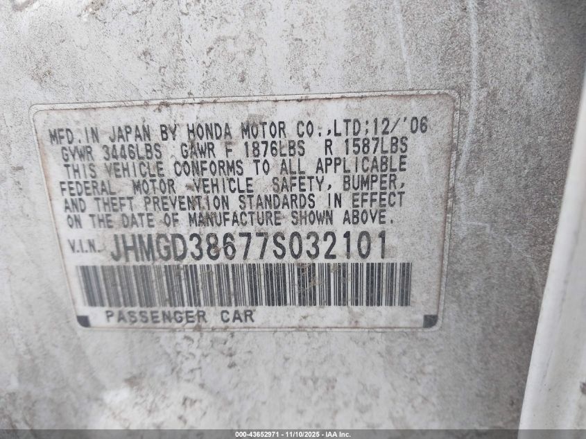 2007 Honda Fit Sport VIN: JHMGD38677S032101 Lot: 43652971