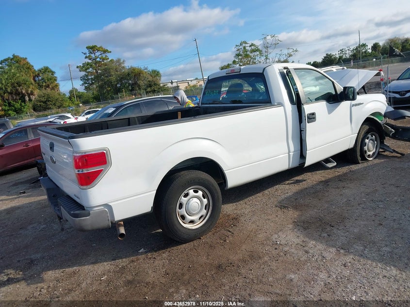 1FTMF1CM8CKD44415 2012 FORD F-150 photo no. 4