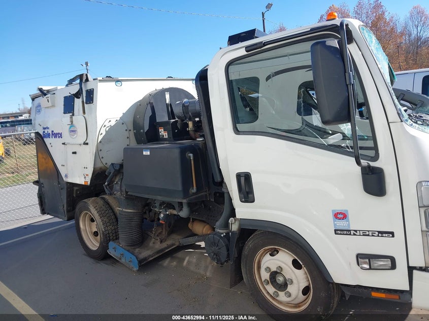 2023 Isuzu Npr Hd VIN: 54DC4W1D0PS208105 Lot: 43652994