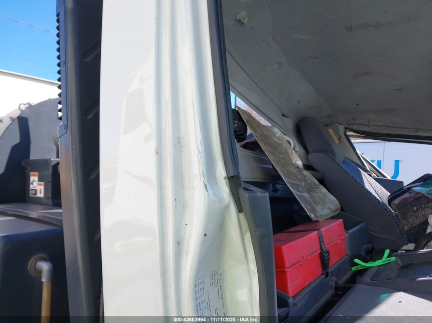 2023 Isuzu Npr Hd VIN: 54DC4W1D0PS208105 Lot: 43652994