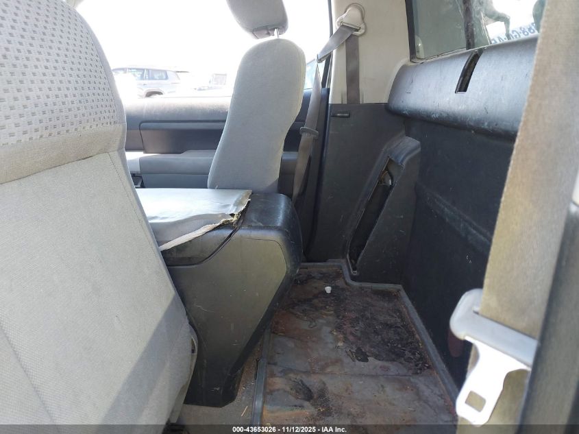 2007 Toyota Tundra Base 5.7L V8 VIN: 5TFJV52107X002275 Lot: 43653026