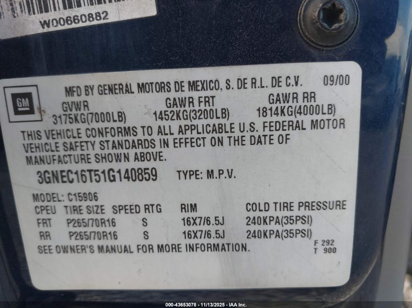 2001 Chevrolet Suburban 1500 Lt VIN: 3GNEC16T51G140859 Lot: 43653078