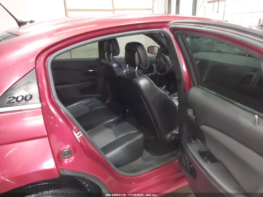 2013 Chrysler 200 Limited VIN: 1C3CCBCGXDN729287 Lot: 43653119