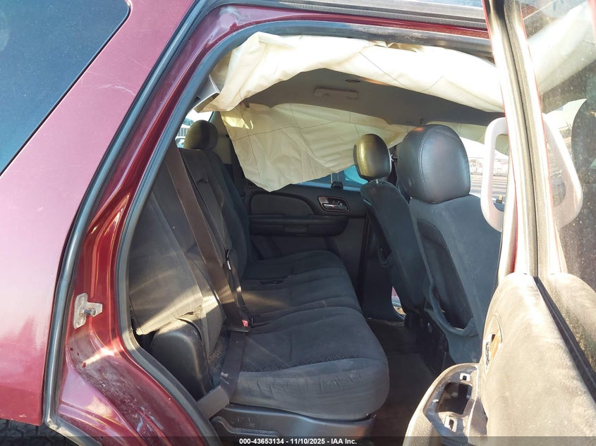 2008 Chevrolet Tahoe Ls VIN: 1GNFC13C28R172297 Lot: 43653134