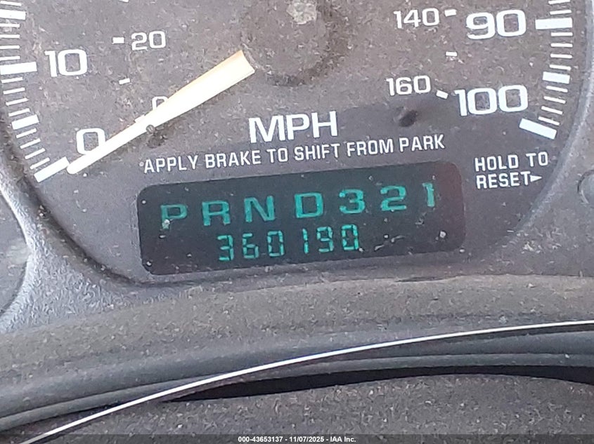 2002 GMC Yukon Sle VIN: 1GKEK13Z12R214465 Lot: 43653137