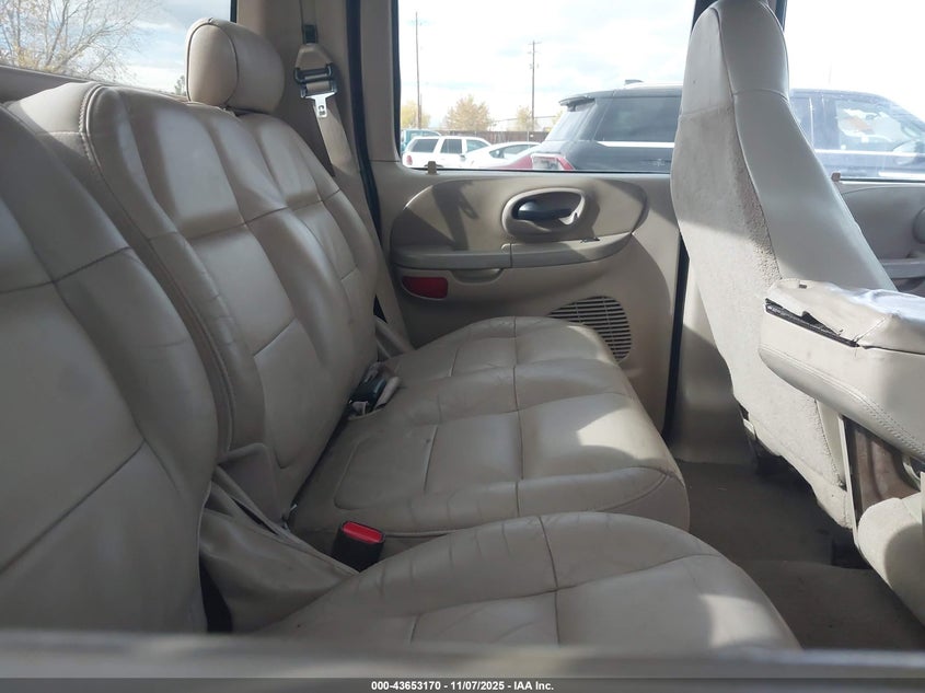 2001 Ford F-150 King Ranch Edition/Lariat/Xlt VIN: 1FTRW08L01KB96385 Lot: 43653170