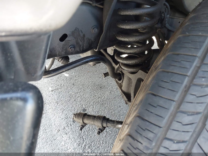 2003 Ford E-350 Super Duty Chateau/Xl/Xlt VIN: 1FBNE31L43HB40208 Lot: 43653175